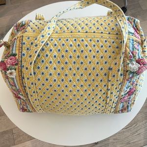 Vera Bradley Original Quilted Pale Yellow Print Zipper Duffle Bag